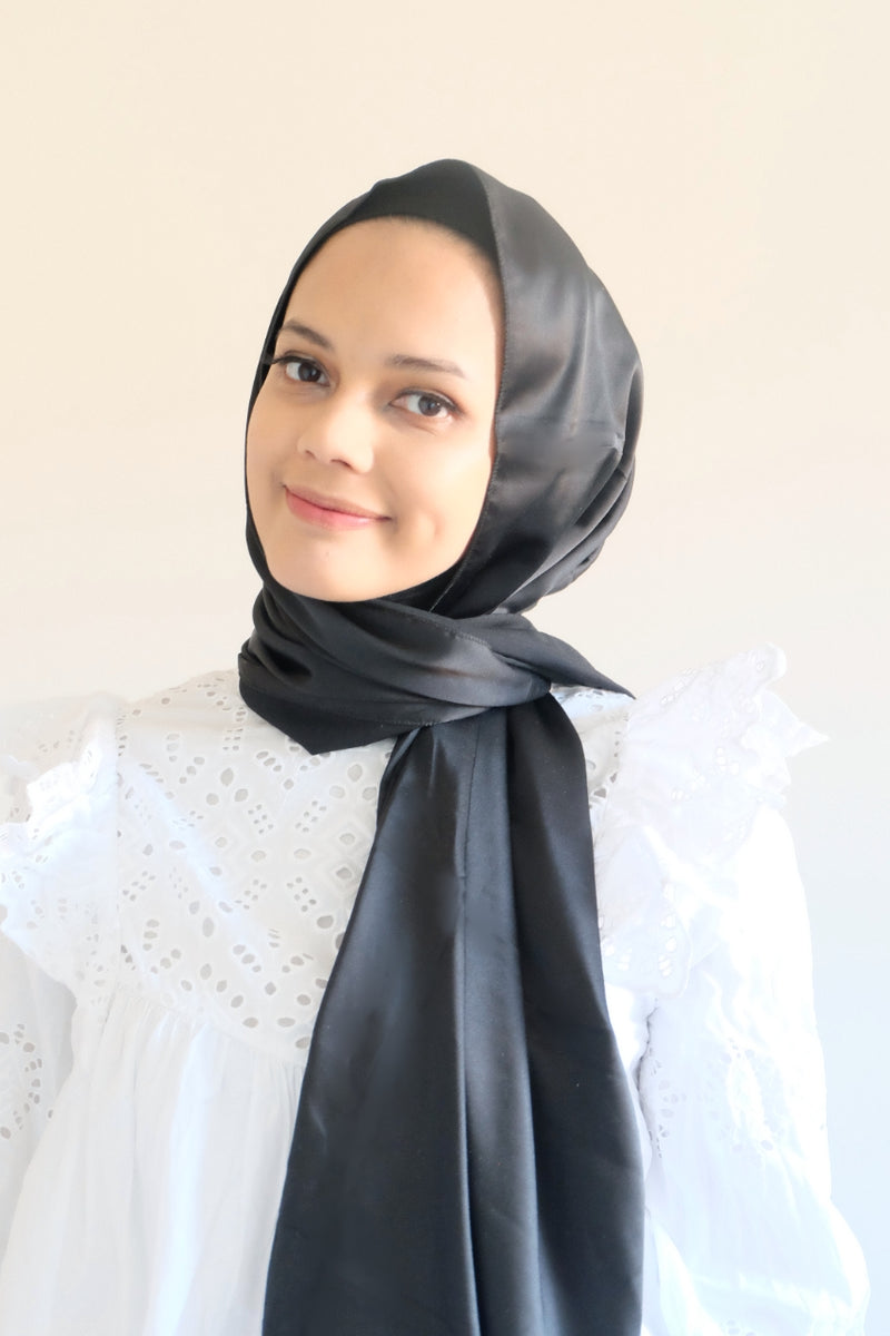 Satin - Black - Hijabtale